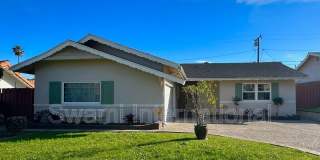 1820 Avenida Estudiante Gallery 1