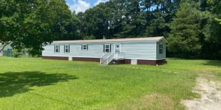 818 Airport Road Gallery 1