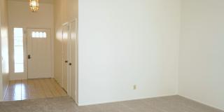 Sun Lakes 3 Bedroom - Backs the Golf Course Gallery 5