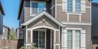 NE 3 Bdrm, 2.5 Bath 1450 sq ft House w/AC and Gas Heat,  All Appliances, Dbl Garage Gallery 1