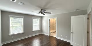 Incredible Townhome in Near Uptown with Move-In Special! Gallery 40