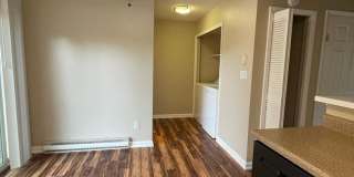 Charming Midtown Duplex Gallery 11