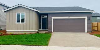 4745 Navigation Avenue NE Salem, OR 97305 Gallery 1