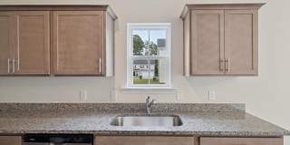 $500 RENT CREDIT | AVAILABLE NOW! (Small Pets Only) Gallery 11
