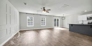 SPACIOUS 2-STORY HOME WITH MODERN COMFORTS SPACIOUS 2-STORY HOME WITH MODERN COMFORTS Gallery 6