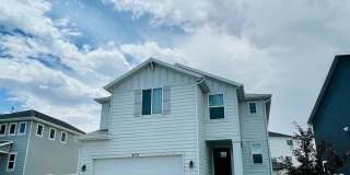 Beautiful 4 bedroom 2.5 bathroom available in Eagle Mountain Gallery 1