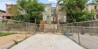 2416 E HOFFMAN Street Gallery 19