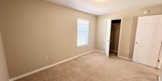 15677 MOSS HOLLOW Drive Gallery 31