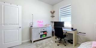 5040 Eucalyptus Dr Gallery 24