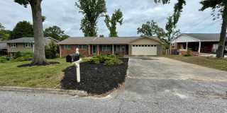 4 Bedroom 2.5 Ranch Located Near Wade Hampton Boulevard!! Gallery 3