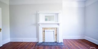 216 W 41st Street Gallery 13