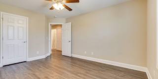 For Rent — Modern Duplex Near Historic Jonesborough Gallery 20