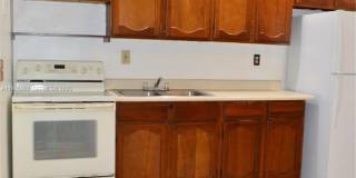 274 SW 9th St Gallery 9