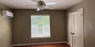 Broadway Manor Gallery 15