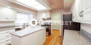 1122 East Sleepy Hollow Drive Gallery 9