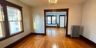 371-373 Oakland Street Gallery 11