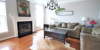 Spacious Home in Port Potomac Gallery 14