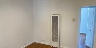 Manhattan Ave 707 Gallery 12