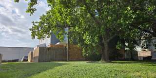 2 bed 1.5 Four-plex unit - Great location!! Gallery 11