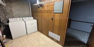 $1545 - 2 bed 1.5 bath - Duplex located in Riverside Gallery 15