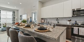 Mirrorton Apartments Gallery 3