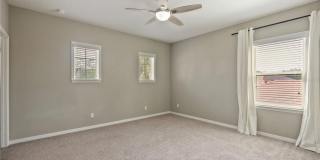 1115 ESTANCIA WOODS LOOP Gallery 43