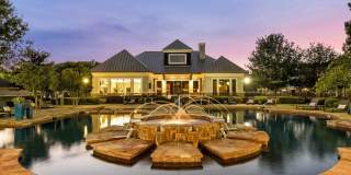 Palm Valley Apartments Gallery 1