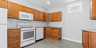 114 Littleton Ave Gallery 1