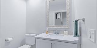 2442 Windsor Way Court Gallery 37