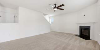 3 Bed 2.5 Bath With Fenced in Yard! Gallery 20