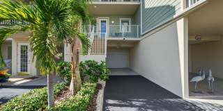 2 Bedroom 1.5 Bath Townhome Gallery 10