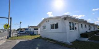 5700 SW 4th St Gallery 9