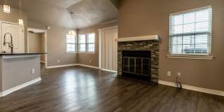 Beautiful Round Rock Townhome | Granite Counters, Stainless Appliances & Fenced Yard Gallery 5