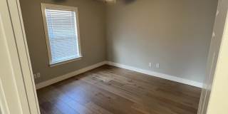205 East Marietta Court Gallery 8