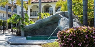 The Madrid Gallery 13