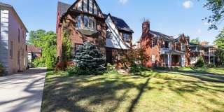 Charming 4BR House in Grosse Pointe Charming 4BR House in Grosse Pointe Gallery 4