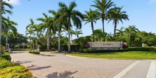 126 RIVERWALK E CIR Gallery 1