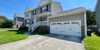 Stunning 4 Bedroom, 2.5 Bath Home Just 3 Blocks to Chesapeake Bay Gallery 4