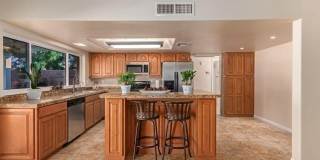 2705 W Summit Place Gallery 4