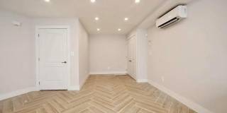 113-42 Springfield Boulevard unit: 1St Floor Gallery 1