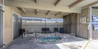 410 N Clark St. Gallery 27