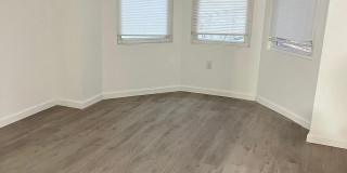 4422 LOCUST Street Gallery 22