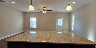 $250 OFF Move In Special! Gallery 21