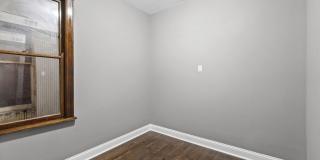 5714 W Cermak Road Gallery 11