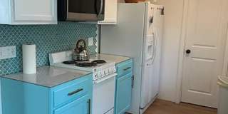 Beachside Furnished Home with Utilities Included – 1bed | 1bath Gallery 6