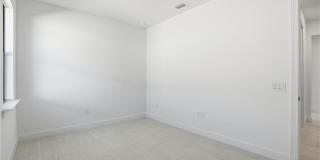 1954 Fresno Ave Gallery 27