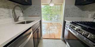 4933 AMERICANA Drive Gallery 9
