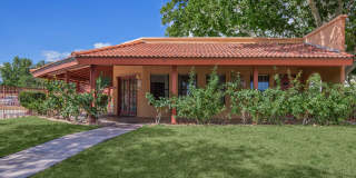 Garden Plaza Gallery 6