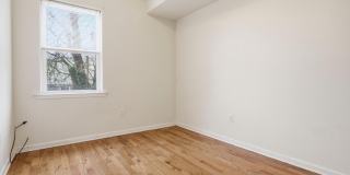1218 S 45TH ST #1ST FLOOR Gallery 12