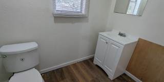 Spacious Updated 3 Bedroom Home Gallery 23